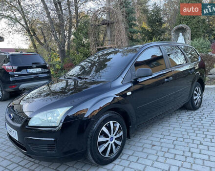 Чорний Форд Фокус, об'ємом двигуна 1.6 л та пробігом 294 тис. км за 4300 $, фото 5 на Automoto.ua
