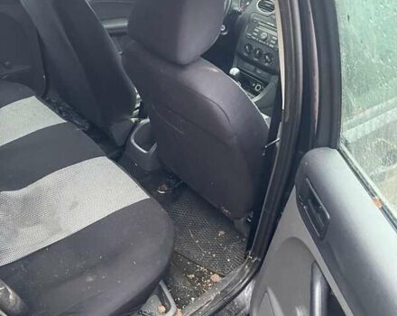 Чорний Форд Фокус, об'ємом двигуна 1.6 л та пробігом 220 тис. км за 1500 $, фото 6 на Automoto.ua