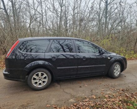 Черный Форд Фокус, объемом двигателя 1.6 л и пробегом 289 тыс. км за 4400 $, фото 5 на Automoto.ua