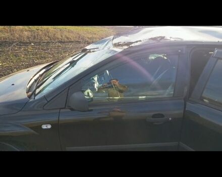 Черный Форд Фокус, объемом двигателя 1.6 л и пробегом 300 тыс. км за 1700 $, фото 4 на Automoto.ua