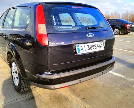 Черный Форд Фокус, объемом двигателя 1.6 л и пробегом 248 тыс. км за 3790 $, фото 1 на Automoto.ua