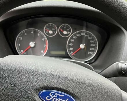 Черный Форд Фокус, объемом двигателя 1.6 л и пробегом 201 тыс. км за 5500 $, фото 3 на Automoto.ua