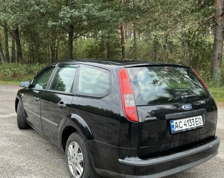 Черный Форд Фокус, объемом двигателя 1.6 л и пробегом 260 тыс. км за 3800 $, фото 2 на Automoto.ua
