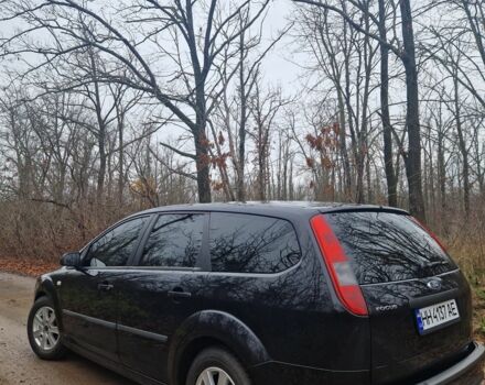 Черный Форд Фокус, объемом двигателя 1.6 л и пробегом 289 тыс. км за 4400 $, фото 6 на Automoto.ua