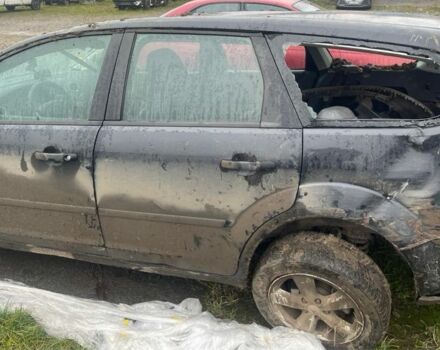 Чорний Форд Фокус, об'ємом двигуна 1.6 л та пробігом 220 тис. км за 1500 $, фото 2 на Automoto.ua