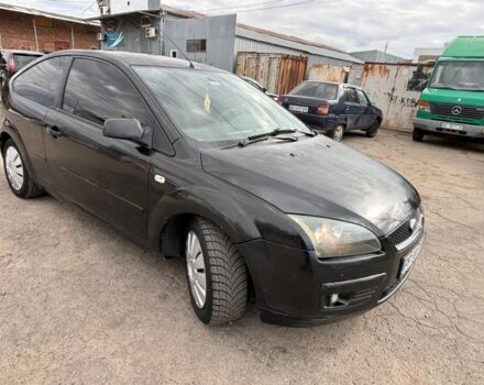 Черный Форд Фокус, объемом двигателя 2 л и пробегом 294 тыс. км за 1850 $, фото 2 на Automoto.ua