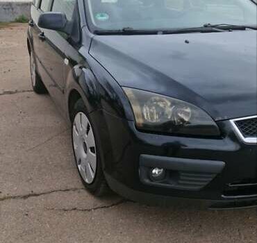 Черный Форд Фокус, объемом двигателя 1.6 л и пробегом 286 тыс. км за 4550 $, фото 5 на Automoto.ua