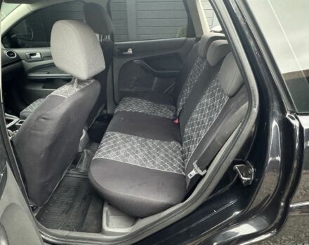 Черный Форд Фокус, объемом двигателя 1.6 л и пробегом 220 тыс. км за 2200 $, фото 15 на Automoto.ua