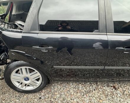 Черный Форд Фокус, объемом двигателя 1.6 л и пробегом 220 тыс. км за 2200 $, фото 9 на Automoto.ua