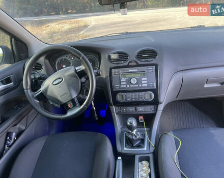 Черный Форд Фокус, объемом двигателя 2 л и пробегом 338 тыс. км за 5100 $, фото 10 на Automoto.ua
