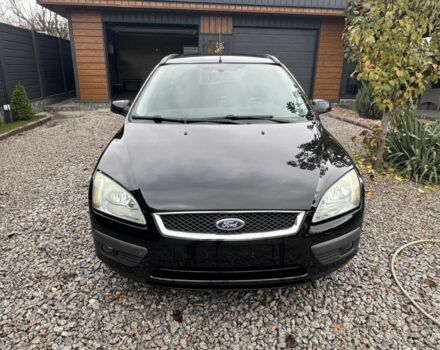 Черный Форд Фокус, объемом двигателя 1.6 л и пробегом 220 тыс. км за 2200 $, фото 7 на Automoto.ua