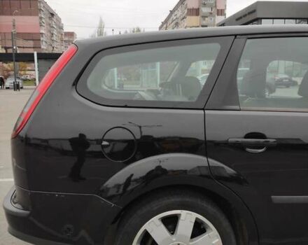 Черный Форд Фокус, объемом двигателя 1.6 л и пробегом 312 тыс. км за 4800 $, фото 4 на Automoto.ua