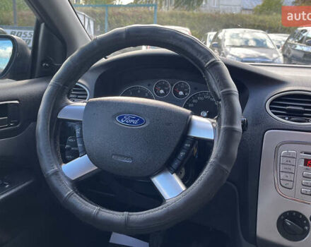 Черный Форд Фокус, объемом двигателя 1.6 л и пробегом 206 тыс. км за 4500 $, фото 8 на Automoto.ua