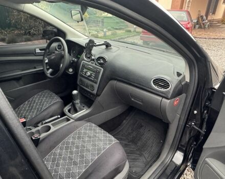 Черный Форд Фокус, объемом двигателя 1.6 л и пробегом 220 тыс. км за 2200 $, фото 22 на Automoto.ua