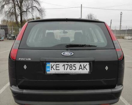 Черный Форд Фокус, объемом двигателя 1.6 л и пробегом 312 тыс. км за 4800 $, фото 3 на Automoto.ua