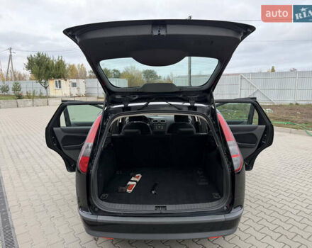 Чорний Форд Фокус, об'ємом двигуна 1.6 л та пробігом 195 тис. км за 5499 $, фото 37 на Automoto.ua