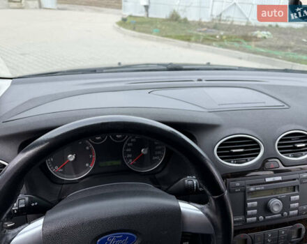 Чорний Форд Фокус, об'ємом двигуна 1.6 л та пробігом 195 тис. км за 5499 $, фото 46 на Automoto.ua