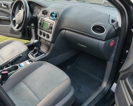 Черный Форд Фокус, объемом двигателя 1.56 л и пробегом 303 тыс. км за 3700 $, фото 3 на Automoto.ua