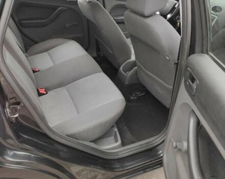 Черный Форд Фокус, объемом двигателя 1.6 л и пробегом 312 тыс. км за 4800 $, фото 14 на Automoto.ua