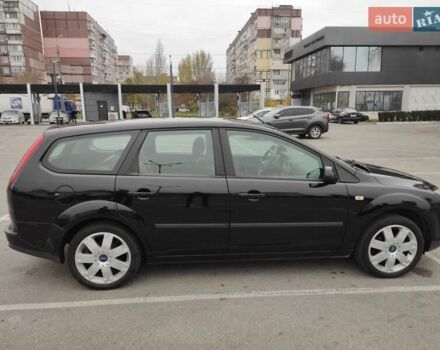 Черный Форд Фокус, объемом двигателя 1.6 л и пробегом 312 тыс. км за 4800 $, фото 6 на Automoto.ua