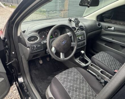 Черный Форд Фокус, объемом двигателя 1.6 л и пробегом 220 тыс. км за 2200 $, фото 13 на Automoto.ua