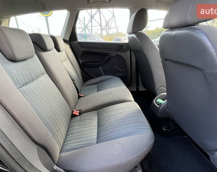 Черный Форд Фокус, объемом двигателя 1.6 л и пробегом 206 тыс. км за 4500 $, фото 19 на Automoto.ua