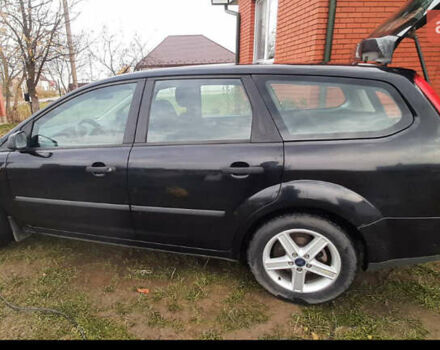 Черный Форд Фокус, объемом двигателя 1.6 л и пробегом 298 тыс. км за 3800 $, фото 4 на Automoto.ua