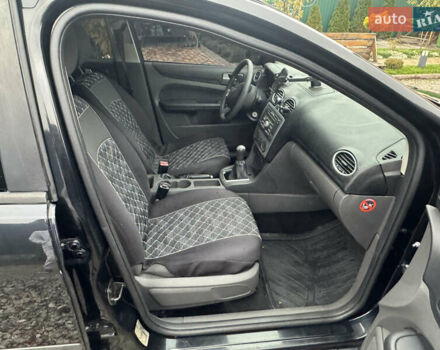 Черный Форд Фокус, объемом двигателя 1.6 л и пробегом 220 тыс. км за 2100 $, фото 21 на Automoto.ua