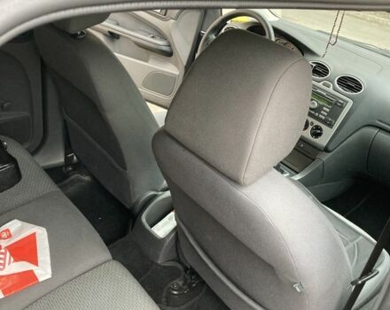 Черный Форд Фокус, объемом двигателя 1.6 л и пробегом 184 тыс. км за 4450 $, фото 3 на Automoto.ua