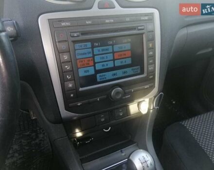 Чорний Форд Фокус, об'ємом двигуна 1.6 л та пробігом 270 тис. км за 4900 $, фото 3 на Automoto.ua