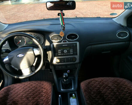 Черный Форд Фокус, объемом двигателя 2 л и пробегом 296 тыс. км за 4500 $, фото 23 на Automoto.ua