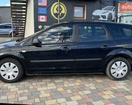 Черный Форд Фокус, объемом двигателя 1.6 л и пробегом 206 тыс. км за 4500 $, фото 3 на Automoto.ua