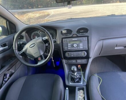 Черный Форд Фокус, объемом двигателя 2 л и пробегом 338 тыс. км за 5100 $, фото 7 на Automoto.ua