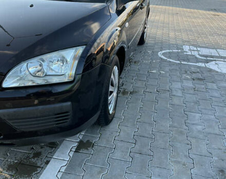 Черный Форд Фокус, объемом двигателя 1.56 л и пробегом 305 тыс. км за 4200 $, фото 10 на Automoto.ua