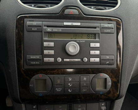 Чорний Форд Фокус, об'ємом двигуна 1.6 л та пробігом 195 тис. км за 5499 $, фото 43 на Automoto.ua