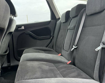 Чорний Форд Фокус, об'ємом двигуна 1.6 л та пробігом 195 тис. км за 5499 $, фото 27 на Automoto.ua