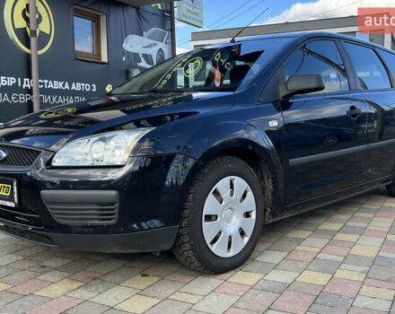 Черный Форд Фокус, объемом двигателя 1.6 л и пробегом 206 тыс. км за 4500 $, фото 2 на Automoto.ua