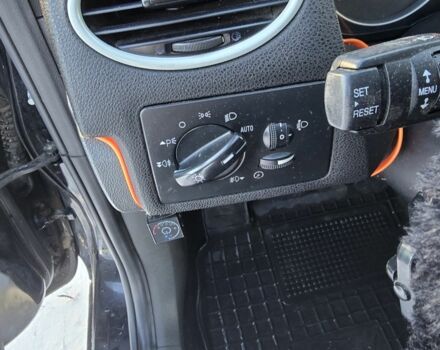 Чорний Форд Фокус, об'ємом двигуна 1.8 л та пробігом 254 тис. км за 4500 $, фото 5 на Automoto.ua