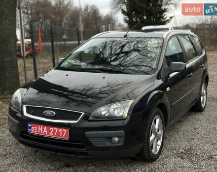 Черный Форд Фокус, объемом двигателя 1.8 л и пробегом 188 тыс. км за 5600 $, фото 6 на Automoto.ua