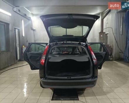 Черный Форд Фокус, объемом двигателя 1.6 л и пробегом 283 тыс. км за 4550 $, фото 34 на Automoto.ua