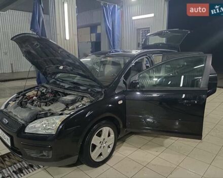 Черный Форд Фокус, объемом двигателя 1.6 л и пробегом 283 тыс. км за 4550 $, фото 32 на Automoto.ua