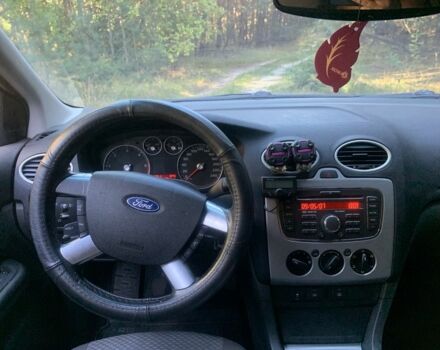 Черный Форд Фокус, объемом двигателя 1.6 л и пробегом 287 тыс. км за 4100 $, фото 8 на Automoto.ua