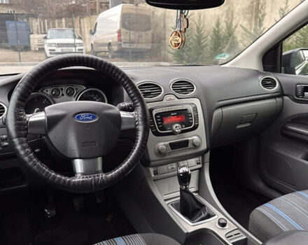 Чорний Форд Фокус, об'ємом двигуна 1.6 л та пробігом 223 тис. км за 4699 $, фото 13 на Automoto.ua