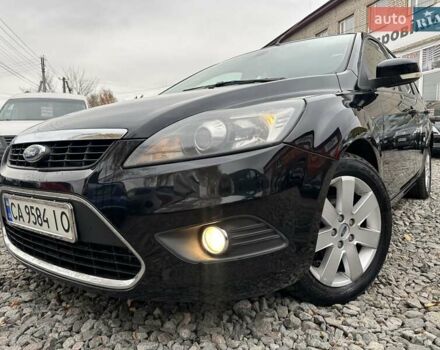 Черный Форд Фокус, объемом двигателя 1.6 л и пробегом 181 тыс. км за 5200 $, фото 2 на Automoto.ua