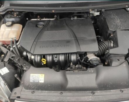 Черный Форд Фокус, объемом двигателя 1.8 л и пробегом 300 тыс. км за 2400 $, фото 6 на Automoto.ua