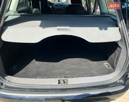 Черный Форд Фокус, объемом двигателя 1.6 л и пробегом 181 тыс. км за 5300 $, фото 8 на Automoto.ua