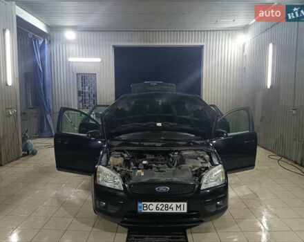 Черный Форд Фокус, объемом двигателя 1.6 л и пробегом 283 тыс. км за 4550 $, фото 31 на Automoto.ua