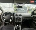Черный Форд Фокус, объемом двигателя 1.6 л и пробегом 320 тыс. км за 1900 $, фото 5 на Automoto.ua