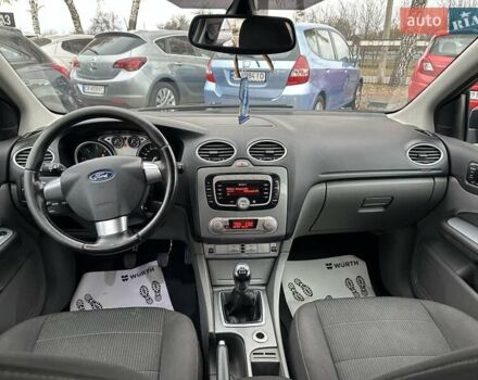 Черный Форд Фокус, объемом двигателя 1.6 л и пробегом 181 тыс. км за 5200 $, фото 16 на Automoto.ua