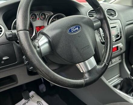 Черный Форд Фокус, объемом двигателя 1.6 л и пробегом 181 тыс. км за 5200 $, фото 18 на Automoto.ua